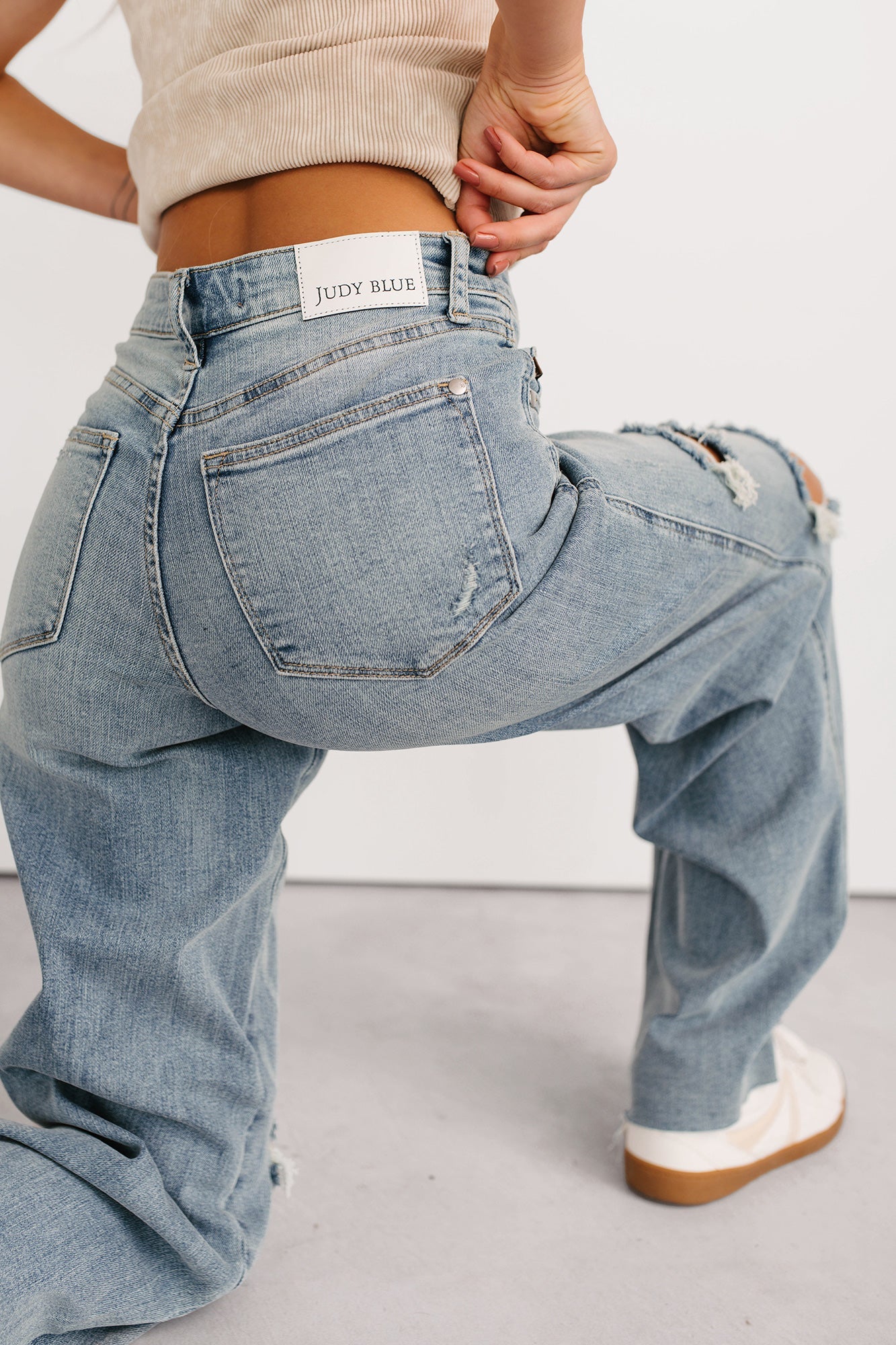 Romero Mid Rise Ripped Judy Blue Wide Leg Jeans (Light)