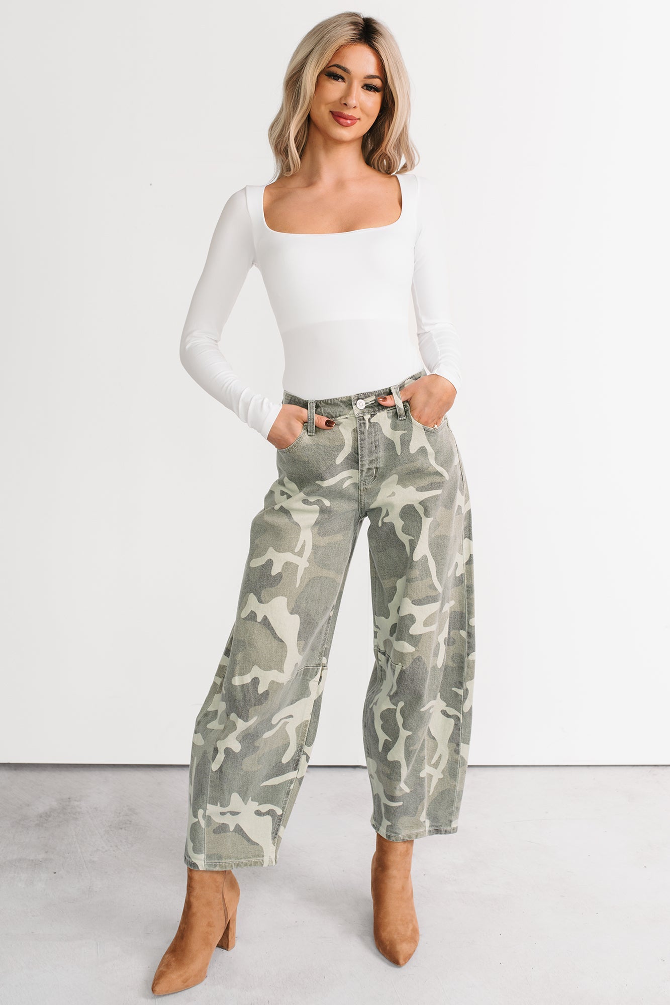 Zane High Rise Printed Barrel Kancan Jeans (Camo)